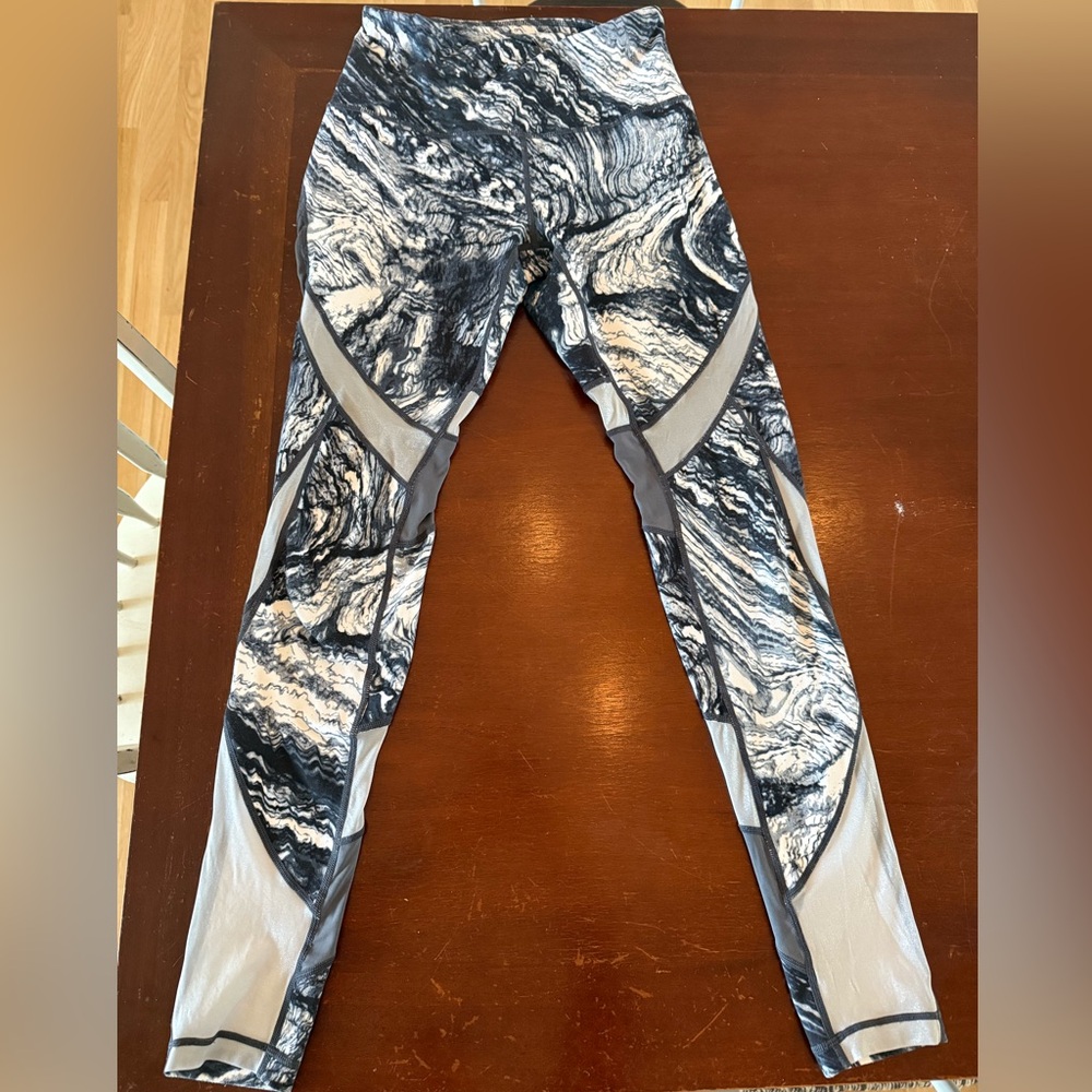 Zella Blue, Black and White Marble Patterned Leggings